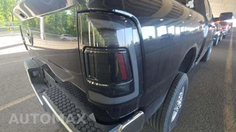 2011 Ram 2500 Big Horn Crew Cab Medium Bed – miniatura 38