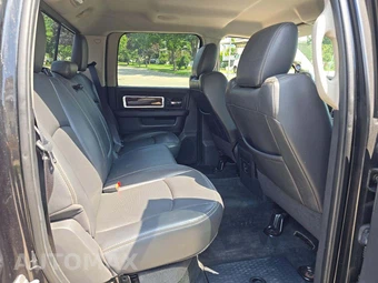 2011 Ram 2500 Laramie Crew Cab Medium Bed - miniatura 16