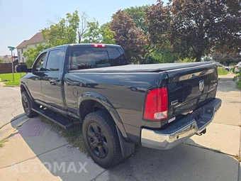 2011 Ram 2500 Laramie Crew Cab Medium Bed - miniatura 2