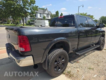 2011 Ram 2500 Laramie Crew Cab Medium Bed - miniatura 3