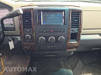 2011 Ram 2500 SLT Crew Cab Medium Bed – miniatura 10