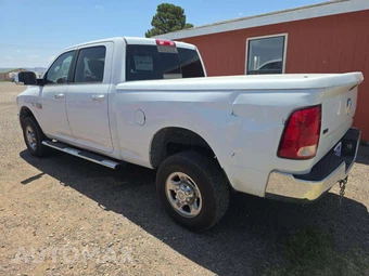 2011 Ram 2500 SLT Crew Cab Medium Bed - miniatura 2