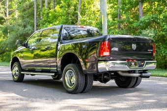 2011 Ram 3500 Big Horn Extended Crew Cab Medium Bed DRW - miniatura 12