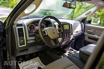 2011 Ram 3500 Big Horn Extended Crew Cab Medium Bed DRW - miniatura 42