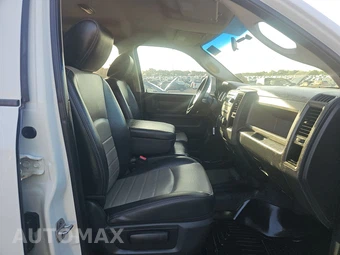 2011 Ram 3500 Cab Chassis ST Crew Cab DRW - miniatura 8