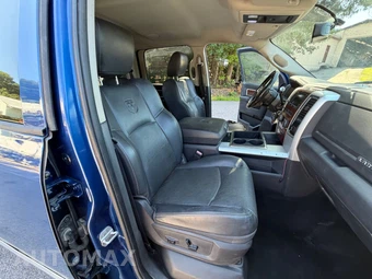 2011 Ram 3500 Laramie Crew Cab Long Bed - miniatura 10