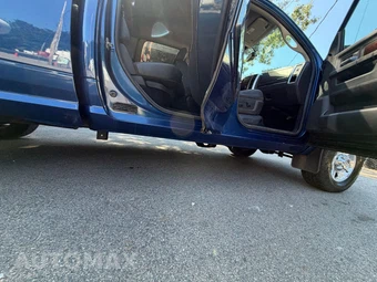 2011 Ram 3500 Laramie Crew Cab Long Bed - miniatura 17