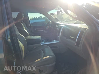 2011 Ram 3500 Laramie Crew Cab Long Bed DRW - miniatura 8