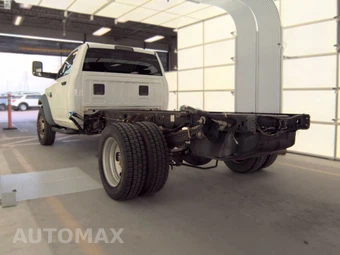 2011 Ram 5500 Cab Chassis ST Regular Cab DRW - miniatura 2