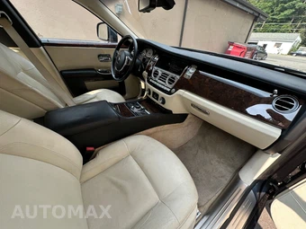 2011 Rolls-Royce Ghost – miniatura 13