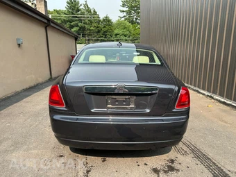 2011 Rolls-Royce Ghost – miniatura 5