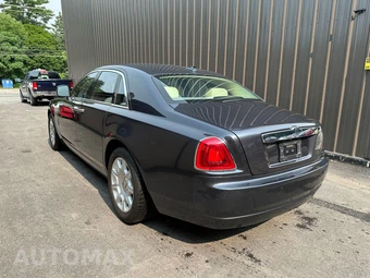 2011 Rolls-Royce Ghost – miniatura 6