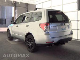 2011 Subaru Forester 2.5X – miniatura 6