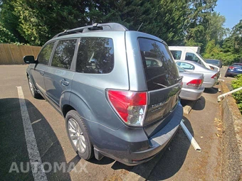 2011 Subaru Forester 2.5X Limited - miniatura 2