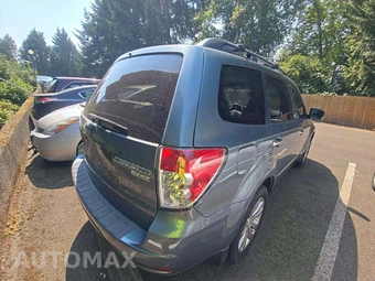 2011 Subaru Forester 2.5X Limited - miniatura 3
