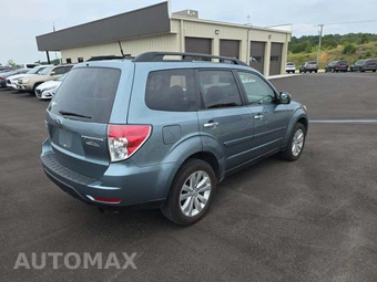 2011 Subaru Forester 2.5X Limited – miniatura 3