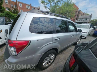 2011 Subaru Forester 2.5X Premium w/All Weather Pkg – miniatura 3