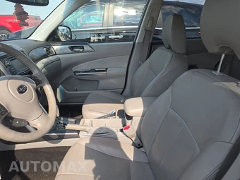2011 Subaru Forester 2.5X Touring – miniatura 13