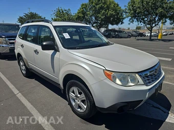 2011 Subaru Forester 2.5X w/Alloy Wheel Value Pkg – miniatura 3