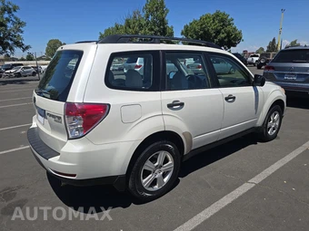 2011 Subaru Forester 2.5X w/Alloy Wheel Value Pkg – miniatura 4