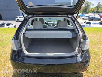 2011 Subaru Impreza 5-Door 2.5i Premium Hatchback w/Power Moonroof Value Pkg – miniatura 11