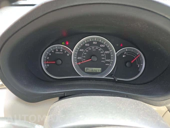 2011 Subaru Impreza 5-Door 2.5i Premium Hatchback w/Power Moonroof Value Pkg – miniatura 6