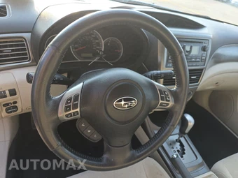 2011 Subaru Impreza 5-Door 2.5i Premium Hatchback w/Power Moonroof Value Pkg - miniatura 10