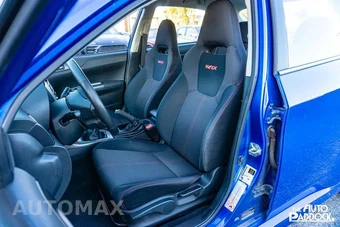 2011 Subaru Impreza WRX Sedan - miniatura 12