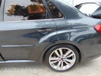 2011 Subaru Impreza WRX STi Sedan - miniatura 12