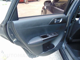 2011 Subaru Impreza WRX STi Sedan - miniatura 20