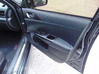 2011 Subaru Impreza WRX STi Sedan - miniatura 25