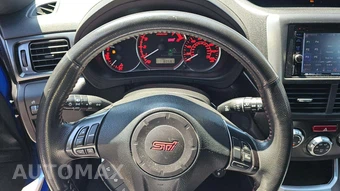 2011 Subaru Impreza WRX STi Wagon - miniatura 29