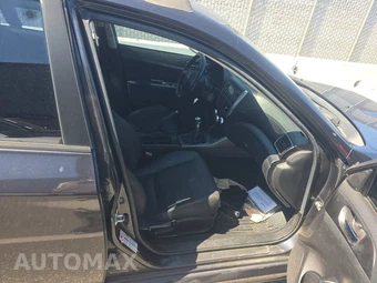 2011 Subaru Impreza WRX Wagon – miniatura 8
