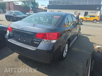 2011 Subaru Legacy 2.5i Premium w/All Weather Pkg – miniatura 4