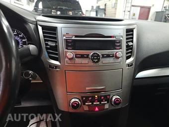 2011 Subaru Legacy 2.5i Premium w/All Weather Pkg & Power Moonroof - miniatura 11