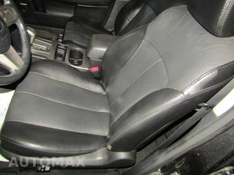 2011 Subaru Legacy 3.6R Limited w/Power Moonroof - miniatura 10