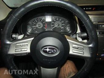 2011 Subaru Legacy 3.6R Limited w/Power Moonroof - miniatura 11