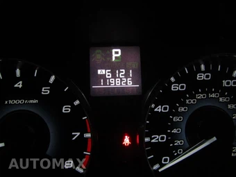2011 Subaru Legacy 3.6R Limited w/Power Moonroof - miniatura 13