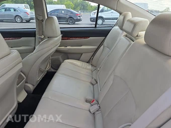 2011 Subaru Legacy 3.6R Limited w/Power Moonroof & Navigation - miniatura 13