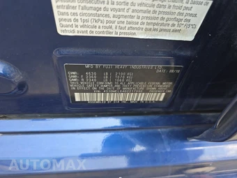 2011 Subaru Legacy 3.6R Limited w/Power Moonroof & Navigation - miniatura 14
