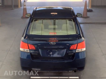 2011 Subaru Legacy 3.6R Limited w/Power Moonroof & Navigation - miniatura 5