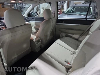 2011 Subaru Outback 2.5i – miniatura 16