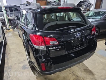 2011 Subaru Outback 2.5i – miniatura 6