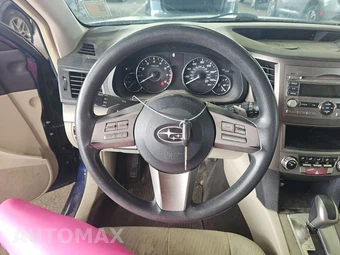 2011 Subaru Outback 2.5i - miniatura 10