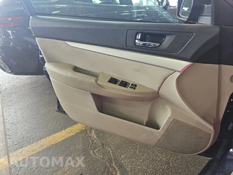 2011 Subaru Outback 2.5i - miniatura 9