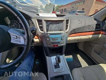2011 Subaru Outback 2.5i Limited w/Power Moonroof & Navigation - miniatura 10