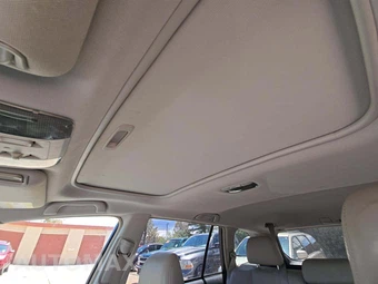 2011 Subaru Outback 2.5i Limited w/Power Moonroof & Navigation - miniatura 11
