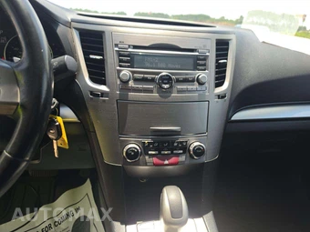2011 Subaru Outback 2.5i Premium w/All Weather Pkg & Power Moonroof - miniatura 7