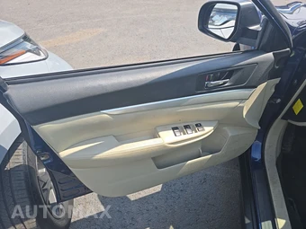 2011 Subaru Outback 2.5i Premium w/All Weather Pkg & Power Moonroof - miniatura 9