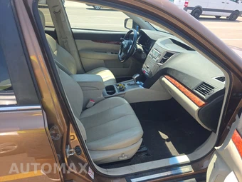 2011 Subaru Outback 3.6R Limited - miniatura 8